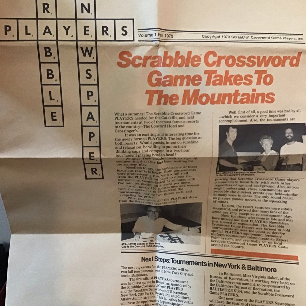 VINTAGE SCRABBLE CROSSWORD GAME BOARD GAME 1973 SELCHOW AND RIGHTER - Picture 6 of 7